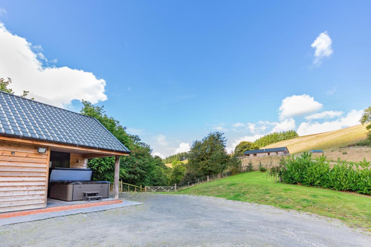 Ploony Hill Lodge Bleddfa Buitenkant foto