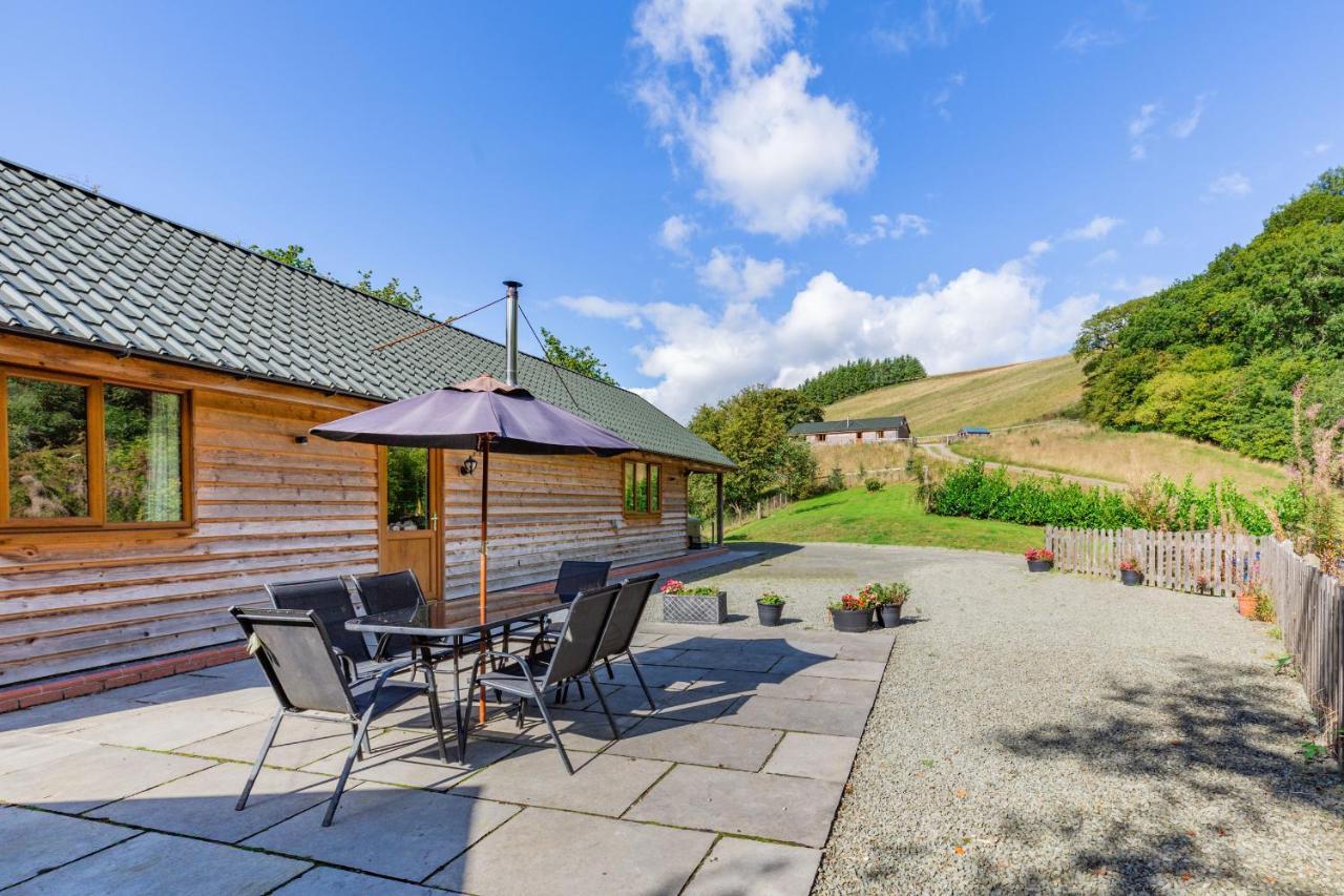 Ploony Hill Lodge Bleddfa Buitenkant foto